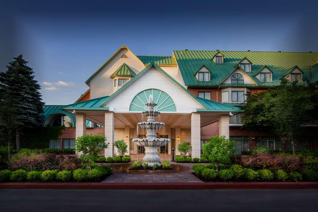 Chateau Vaudreuil Luaran gambar The Hotel at Sun Peaks